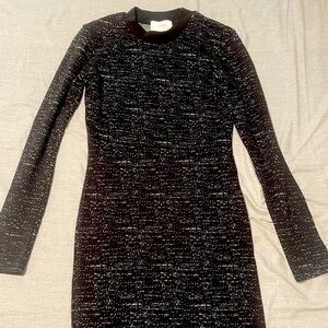 JUST Female black and white jersey knit long sleeve dress